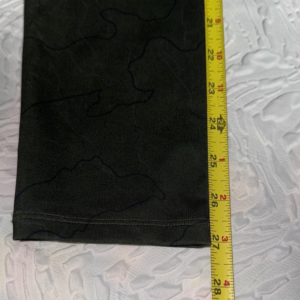 Under Armour Long Sleeve Top - Olive Green - Picture 5 of 8
